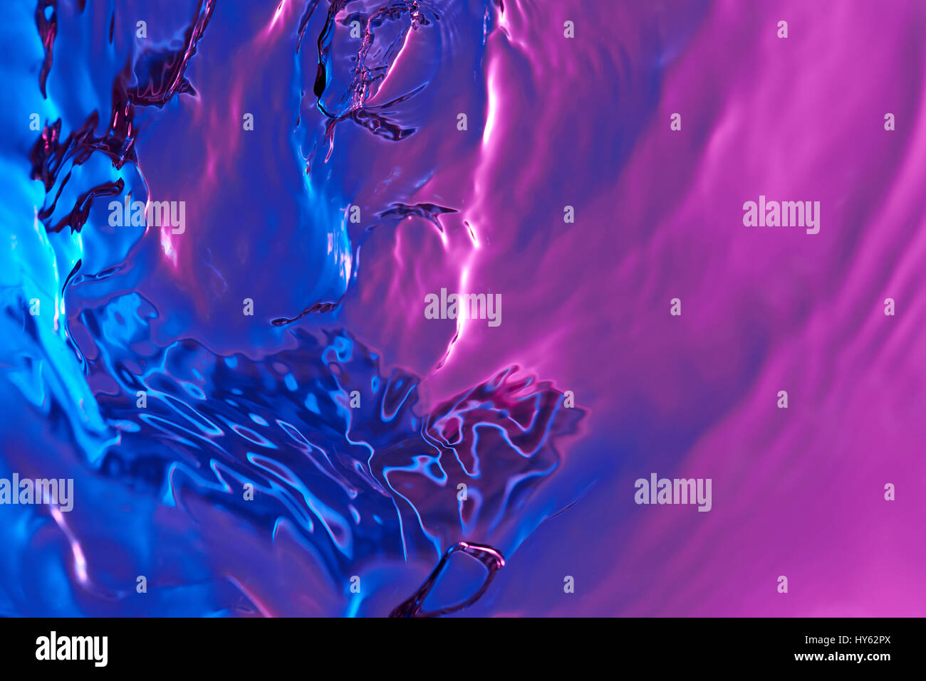 In prossimità della superficie di acqua sfondo colorato. Abstract texture acqua Foto Stock