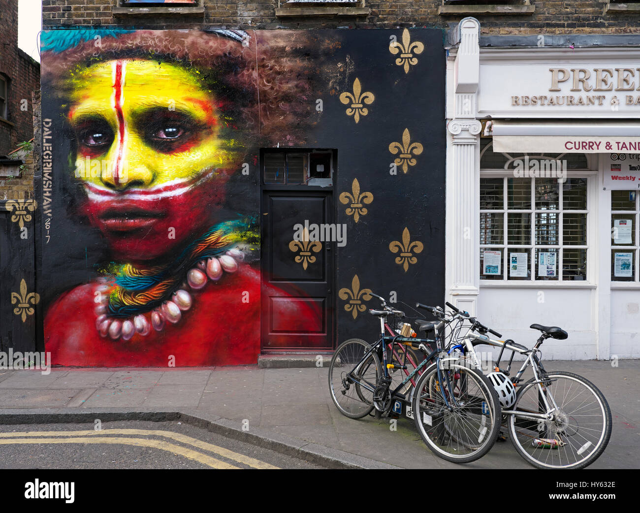 Dale Grimshaw la Papua Nuova Guinea artwork in Hanbury Street Foto Stock