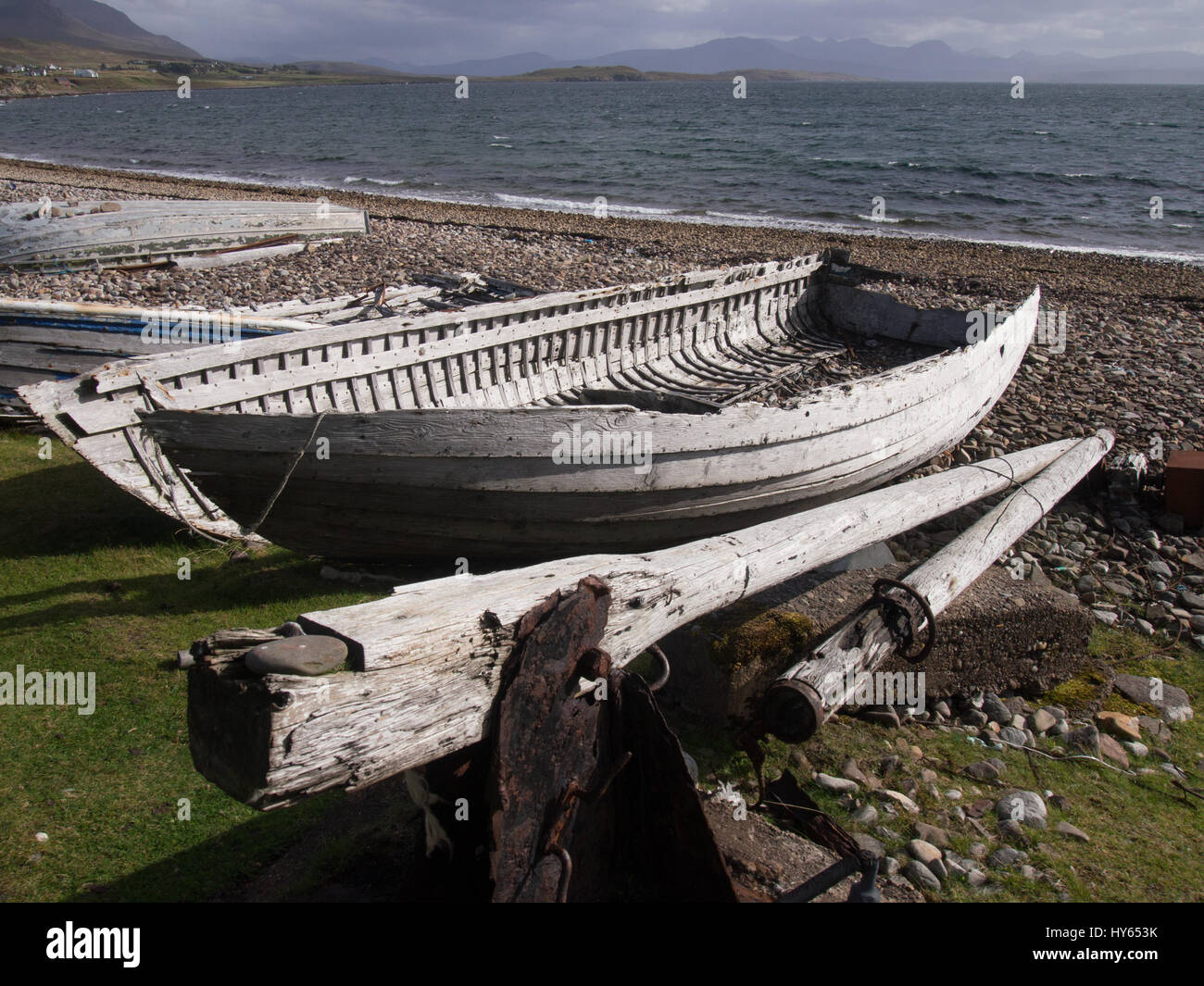 Legno rovinato la pesca in barca sulla costa scozzese Foto Stock