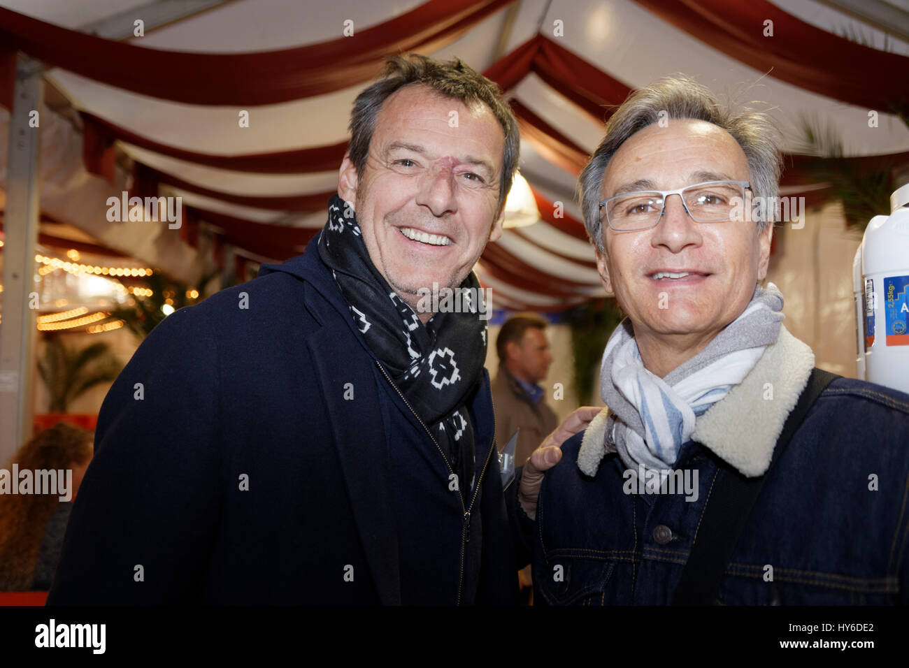 Jean-Luc Reichmann e Laurent Petitguillaume partecipare alla serata di apertura del trono equo per il beneficio dell'Associazione Petits Princes Foto Stock