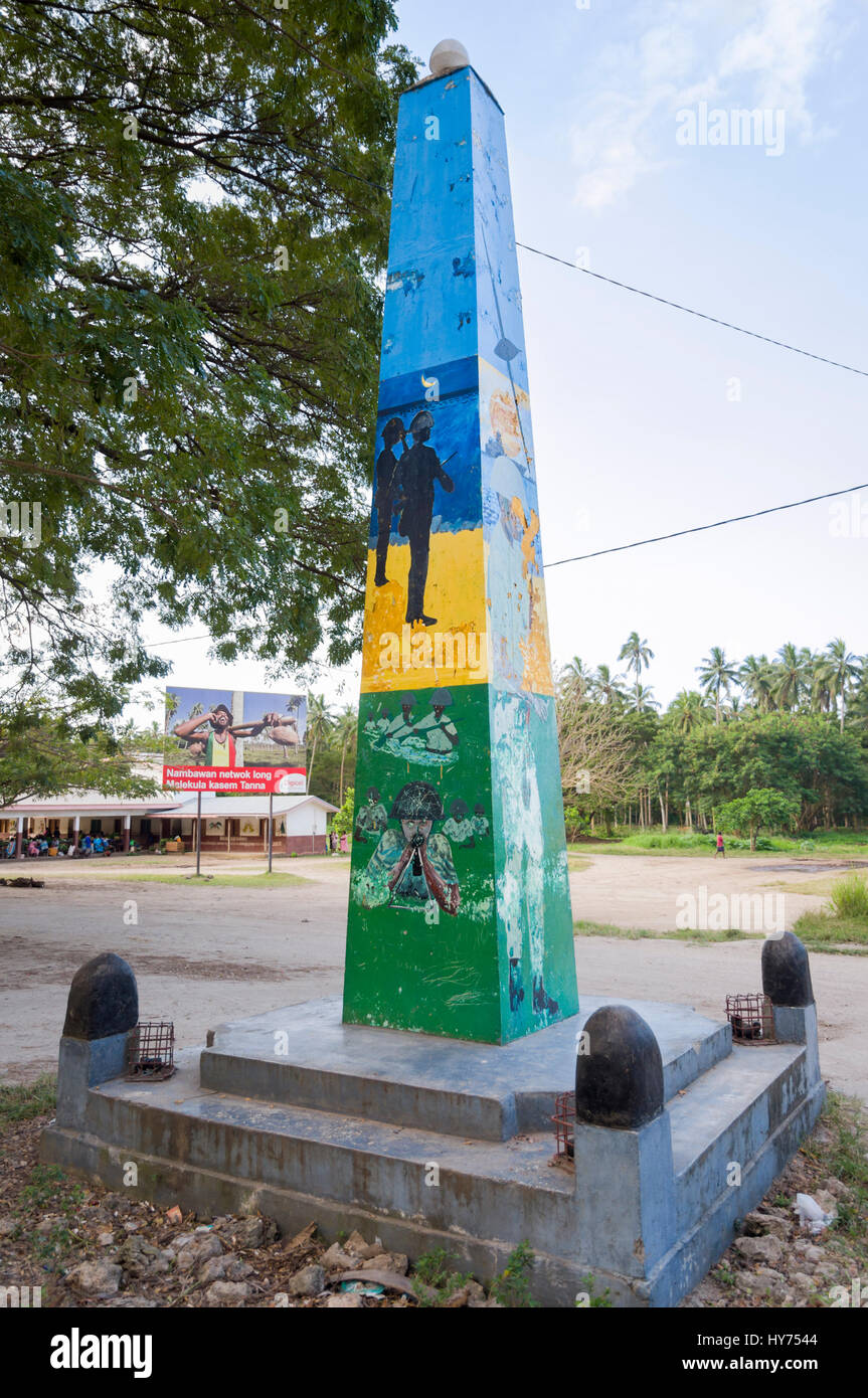 South Pacific War Memorial; II Guerra Mondiale; Lakatoro, la cittadina principale di Malakula Island (anche ortografato Malekula), Vanuatu. Foto Stock