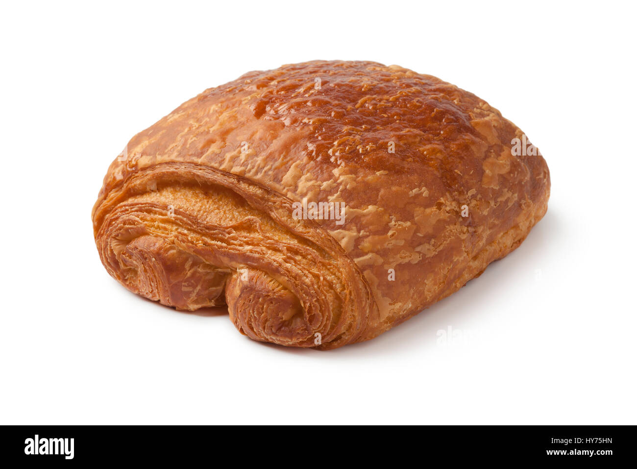 Singola francese croissant al cioccolato su sfondo bianco Foto Stock