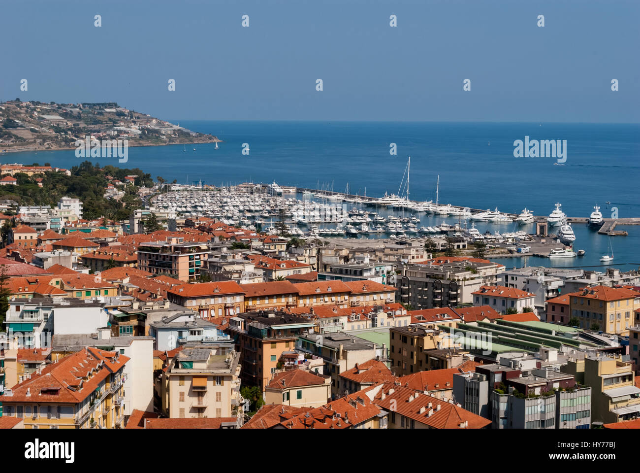 Sanremo città e vista sul porto, Italia Foto Stock
