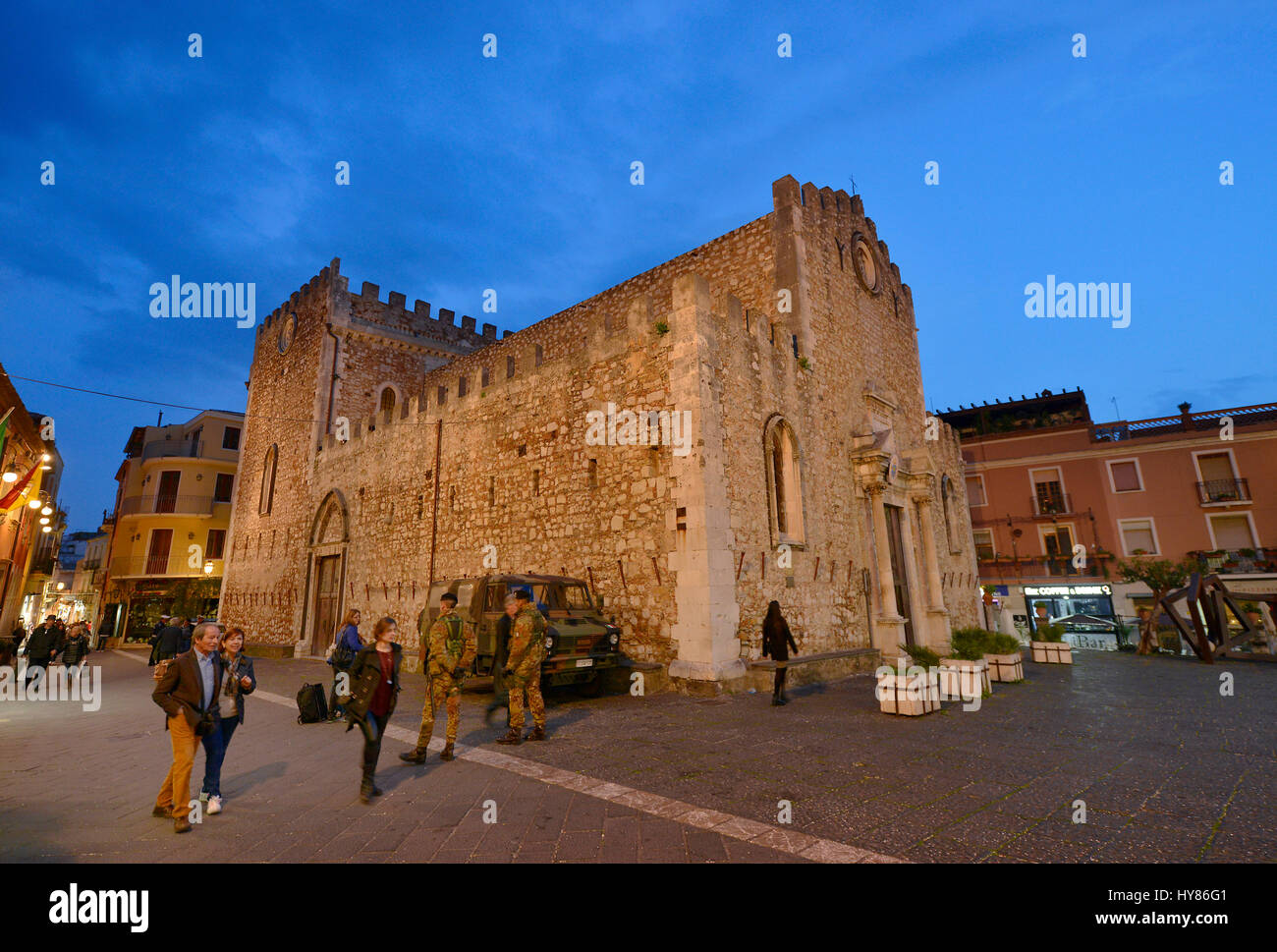 La cattedrale di San Nicolò, Cattedrale posto, Taormina, Sicilia, Italia, Dom San Nicolo, Domplatz, Sizilien, Italien Foto Stock