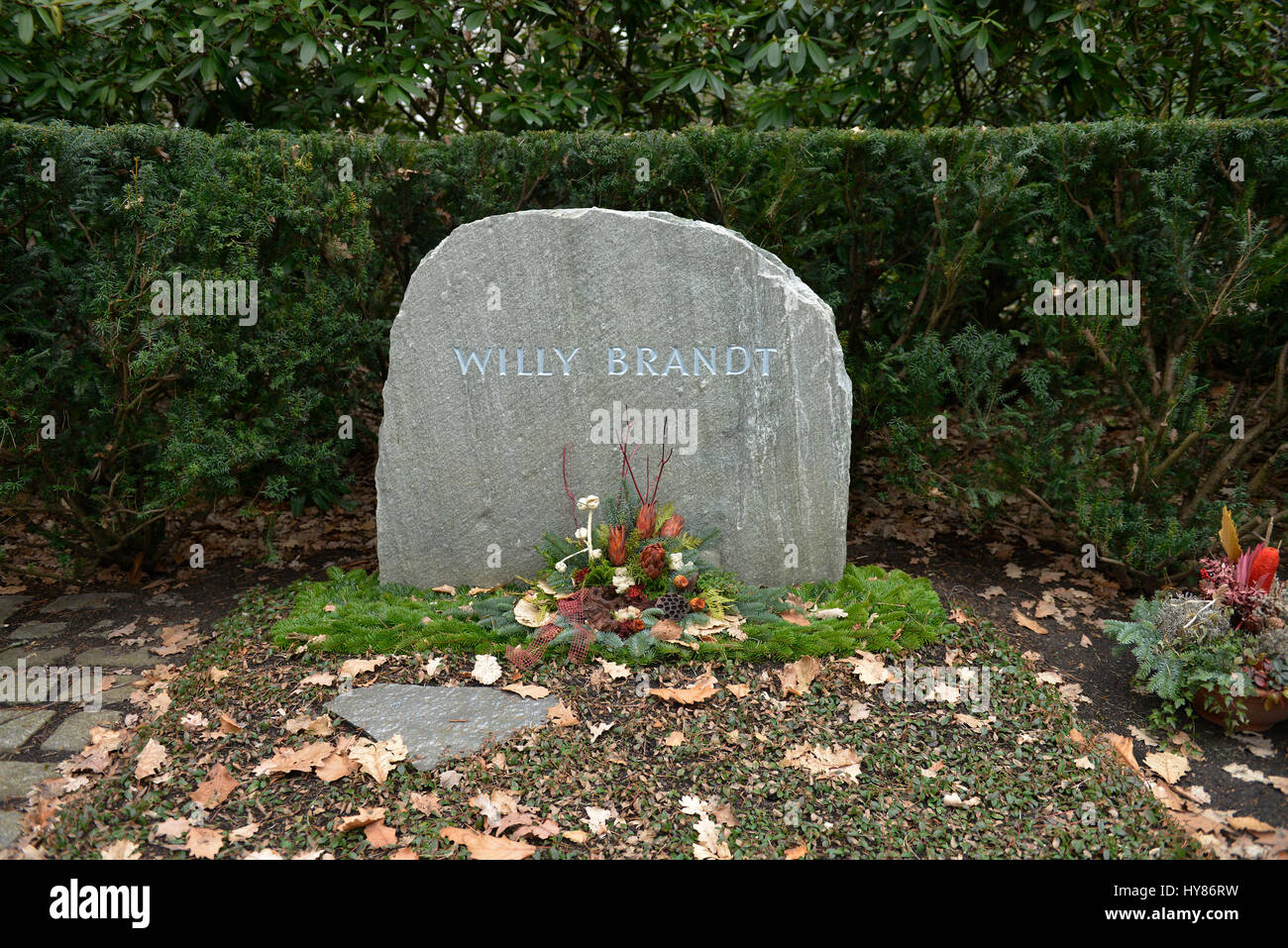 Tomba, Willy Brandt, Forest Cemetery, Potsdam avenue, Zehlendof, Berlino, Germania, Grabmal, Waldfriedhof, Potsdamer Chaussee, Deutschland Foto Stock