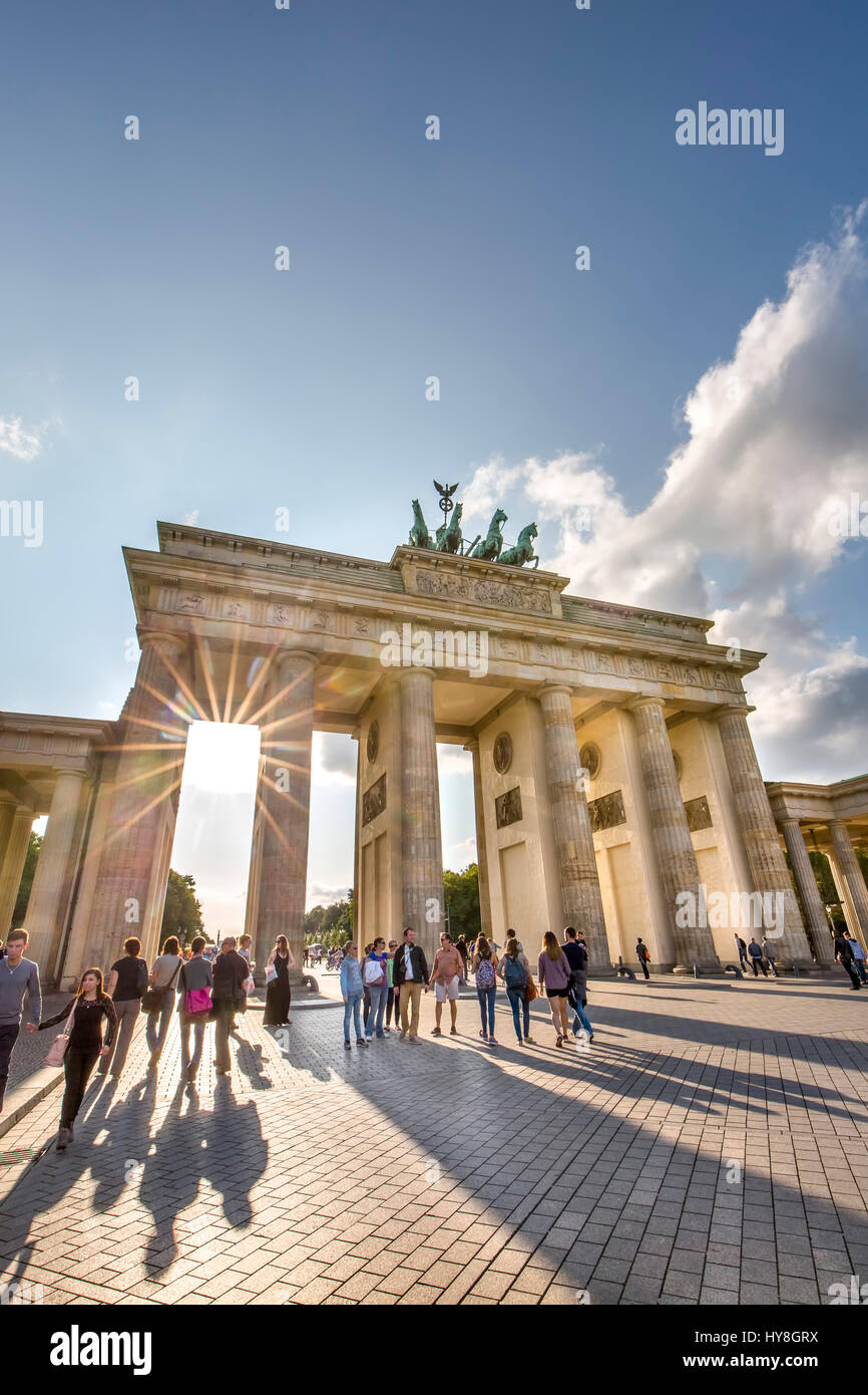 Porta di Brandeburgo Pariser Platz, Berlin-Mitte, Berlino, Germania Foto Stock