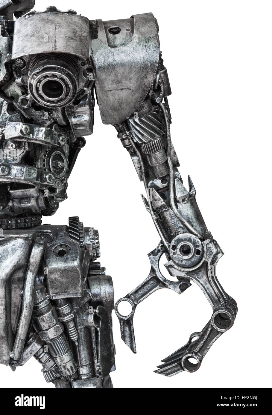 Closeup corpo del robot metallico realizzato da auto parti con gli  ingranaggi di macchinari per bulloni e dadi isolato su sfondo bianco con i  tracciati di ritaglio Foto stock - Alamy