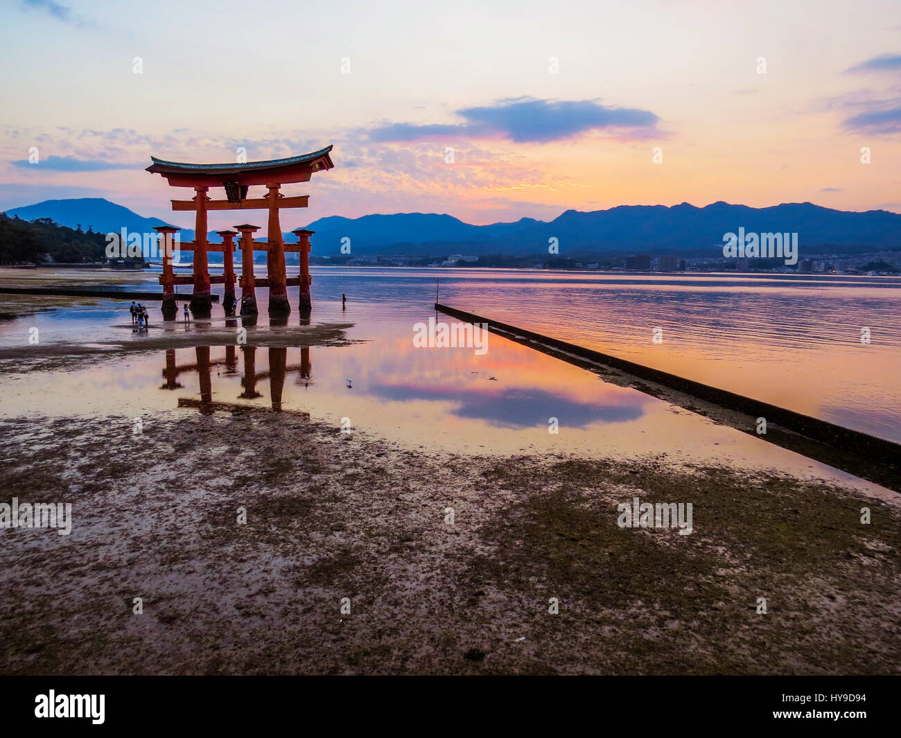 Mystic tramonto a Miyajima, Giappone Foto Stock