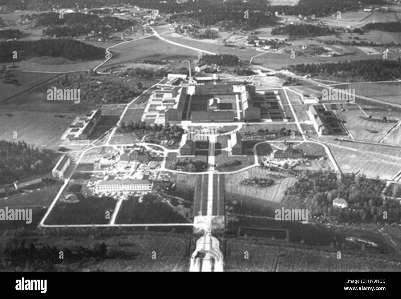 Beckomberga 25 è un riferimento storico al manicomio di Beckomberga in Svezia, che operò nel XX secolo. L'asilo è stato significativo per il suo ruolo nell'assistenza psichiatrica e la sua architettura, ospitando pazienti con varie condizioni di salute mentale. Foto Stock