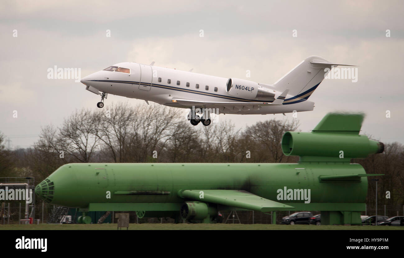 Dall'Aeroporto Stansted di Londra; CL-600 604 CHALLENGER Foto Stock
