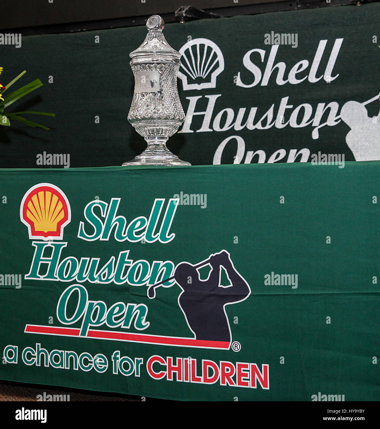 Umile, Texas, Stati Uniti d'America. 2 apr, 2017. La Shell Houston Trofeo Open presso il Golf Club di Houston in umile, Texas. John Glaser/CSM/Alamy Live News Foto Stock