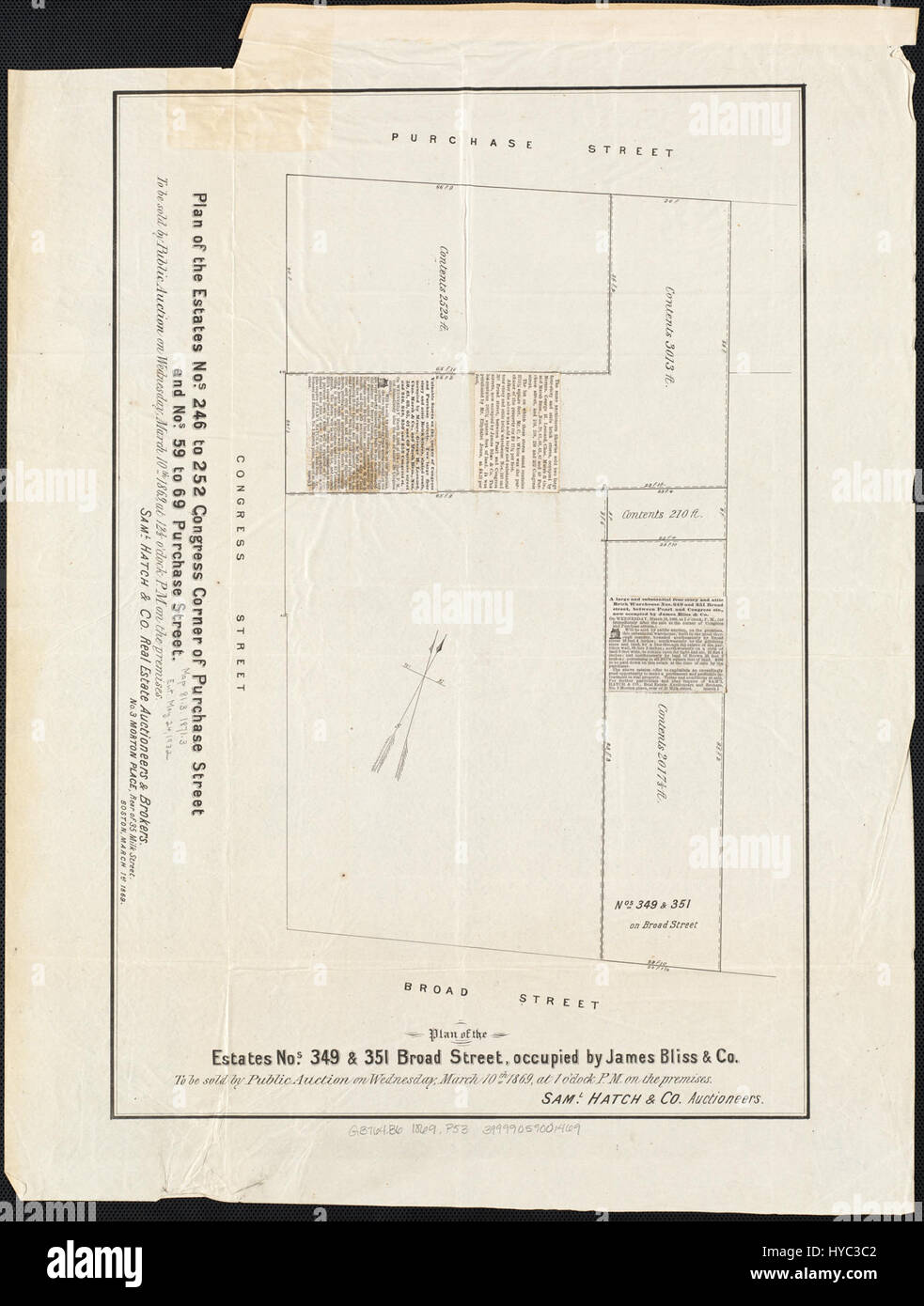 Questo piano storico illustra le proprietà all'angolo congressi di Purchase Street, mostrando il layout e le divisioni immobiliari di questi indirizzi specifici. Il piano serve come registro della distribuzione del territorio e dello sviluppo urbano nella zona. Foto Stock