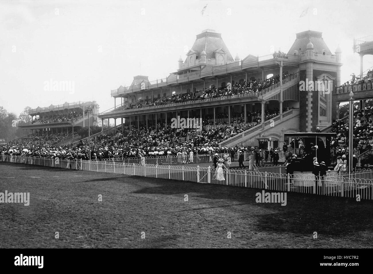 Vecchia immagine degli anni '1900 dell'ippodromo di Calcutta, Kolkata, Bengala Occidentale, India Foto Stock