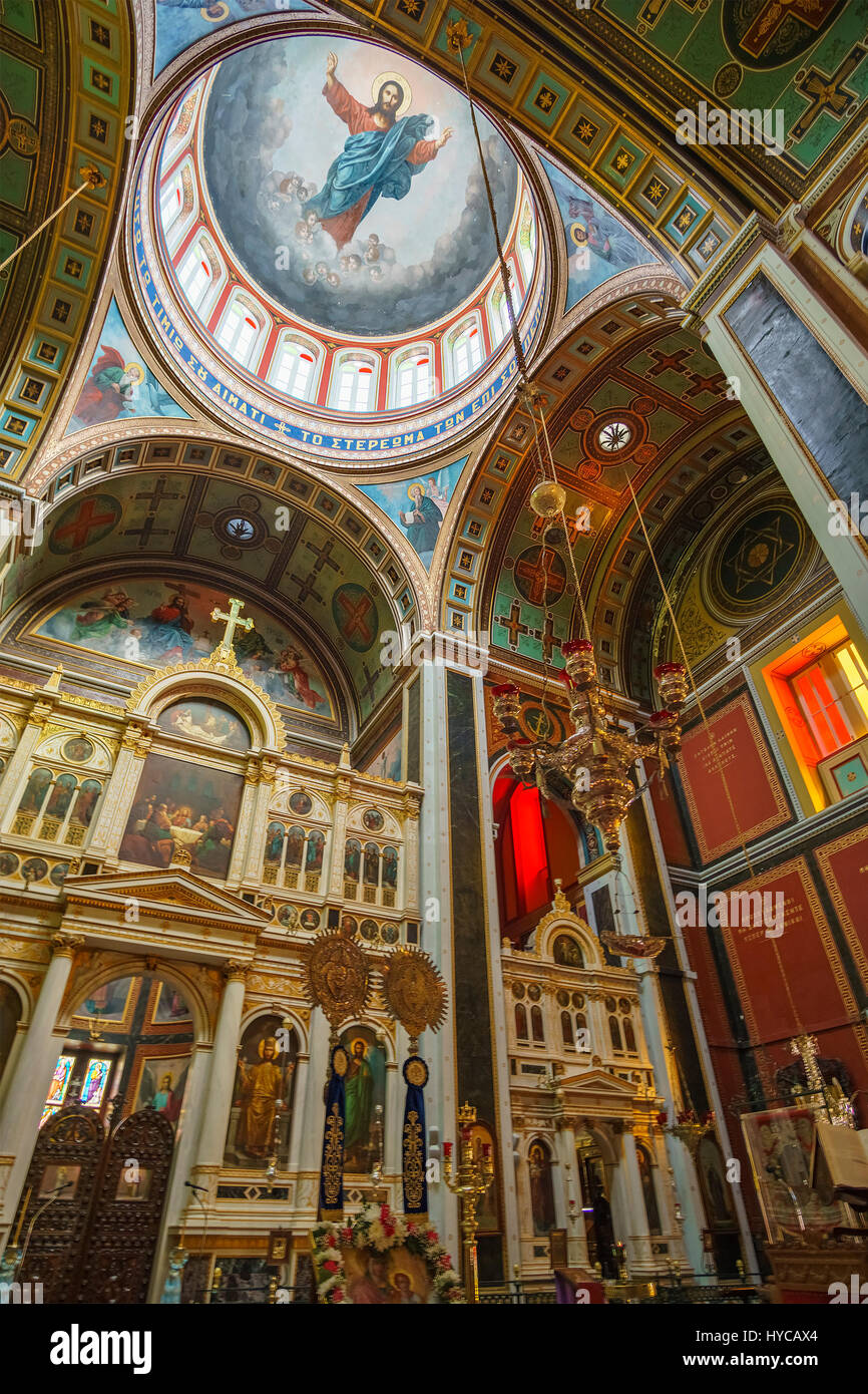 Interno del neo classica chiesa greco-ortodossa di San Nicola, Ermoupolis, Syros, greco isole Cicladi Foto Stock