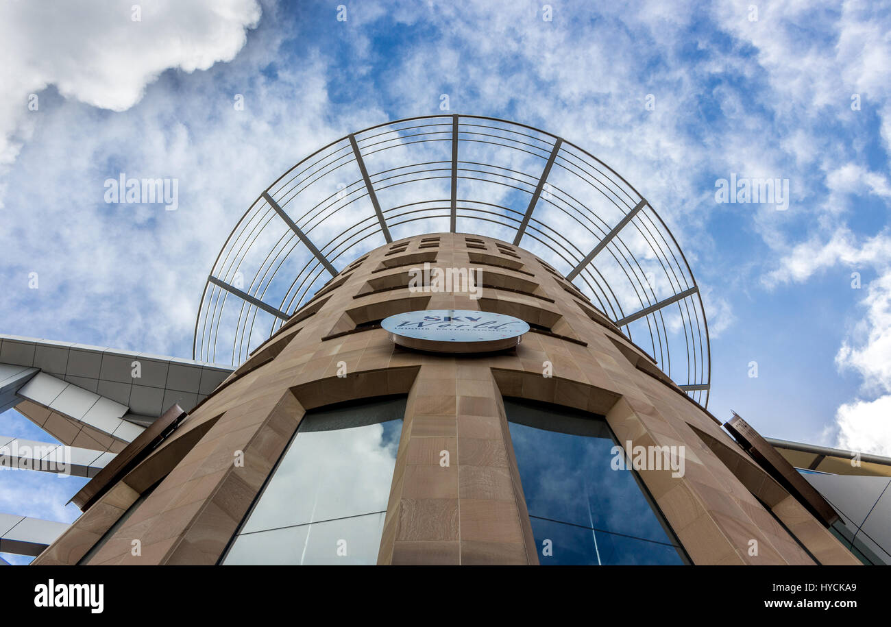 Auckland - 17 Febbraio 2017: il cielo mondiali Indoor Entertainment Center vista dal basso. Foto Stock