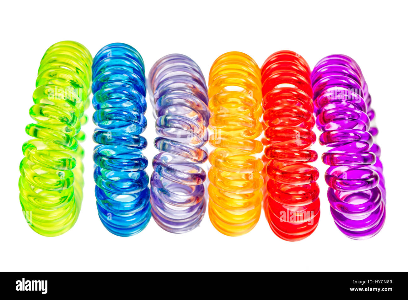 Primo piano di vari isolati i capelli a spirale cravatte Foto Stock