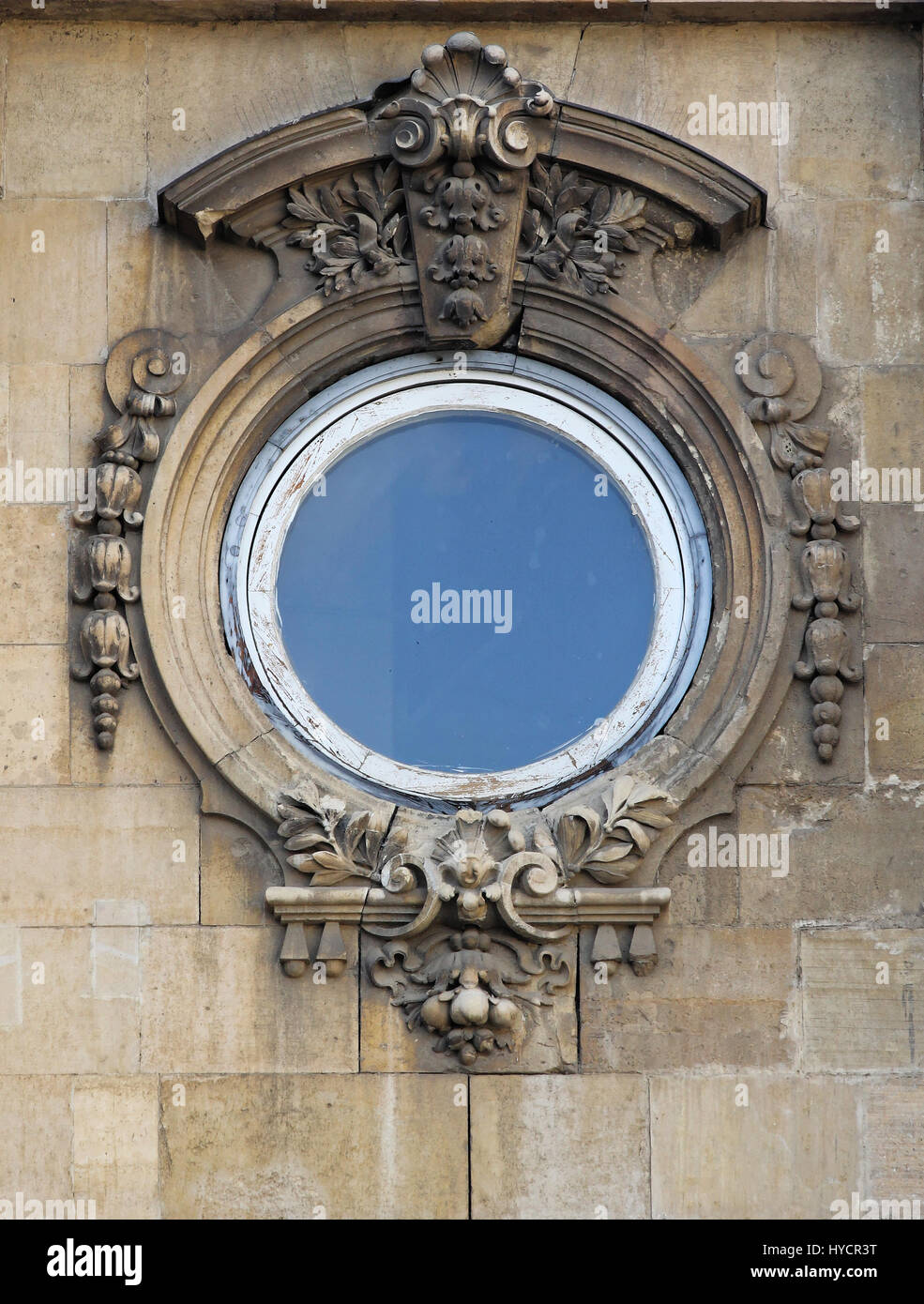 Budapest, Ungheria, Buda Castle District finestre gotiche. Foto Stock