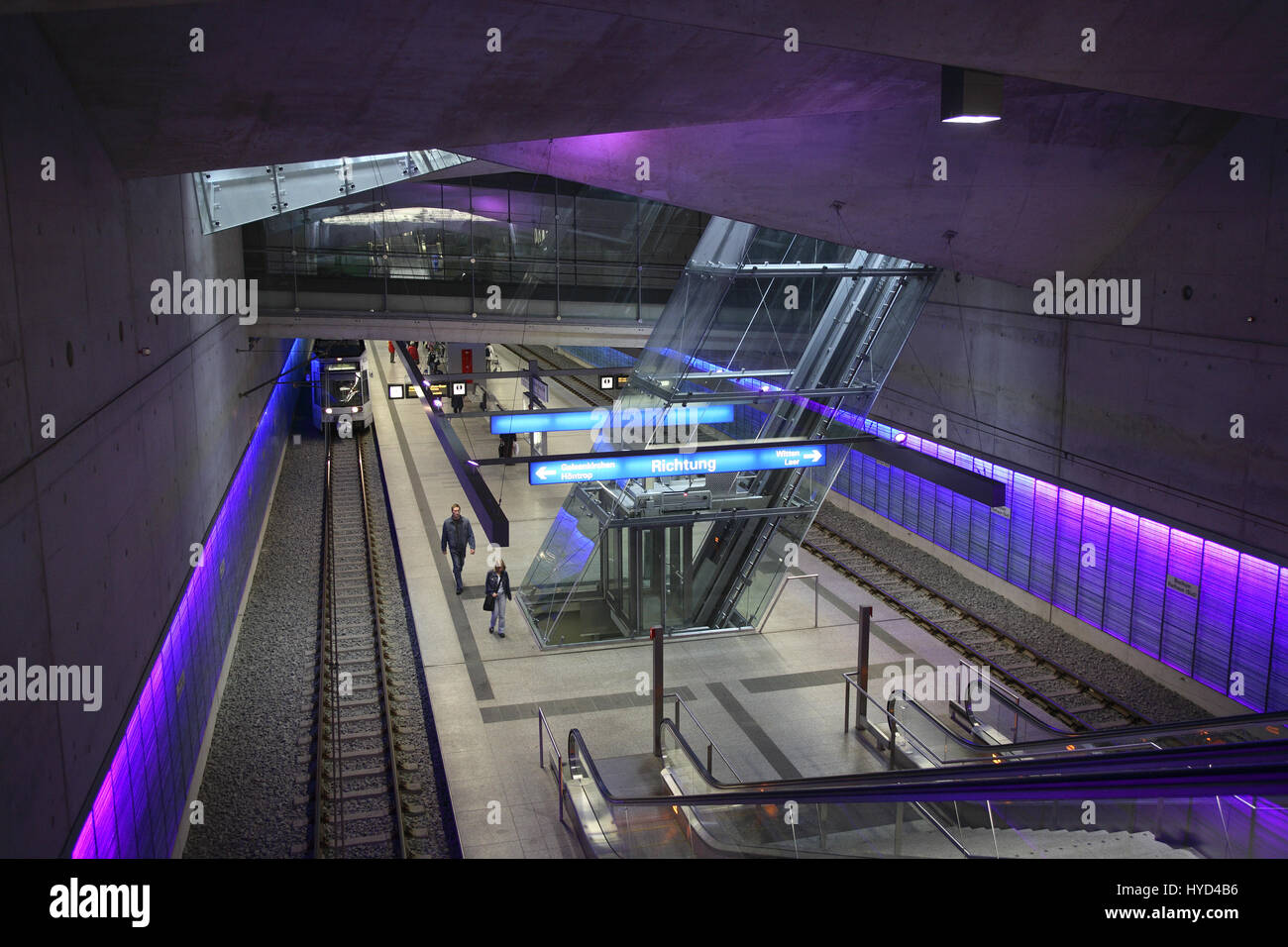 DEU, la Germania, la zona della Ruhr, Bochum, stazione metropolitana Rathaus-Sued, town hall sud. Foto Stock