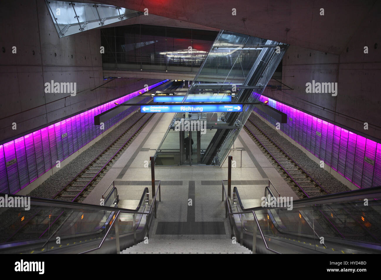 DEU, la Germania, la zona della Ruhr, Bochum, stazione metropolitana Rathaus-Sued, town hall sud. Foto Stock