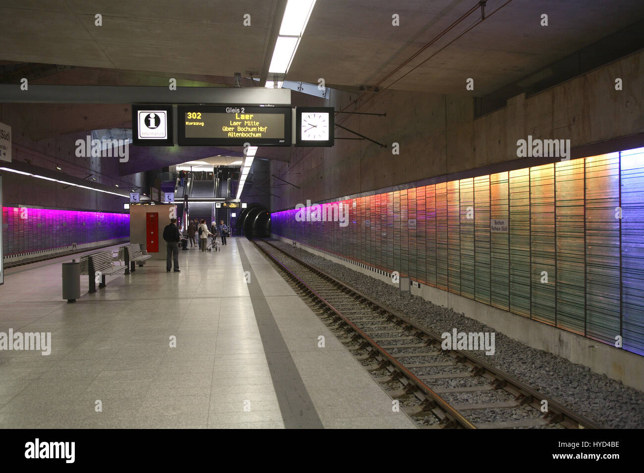 DEU, la Germania, la zona della Ruhr, Bochum, stazione metropolitana Rathaus-Sued, town hall sud. Foto Stock