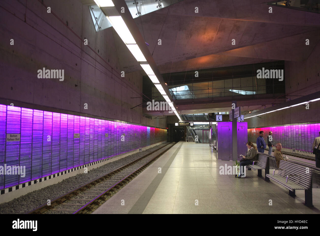 DEU, la Germania, la zona della Ruhr, Bochum, stazione metropolitana Rathaus-Sued, town hall sud. Foto Stock