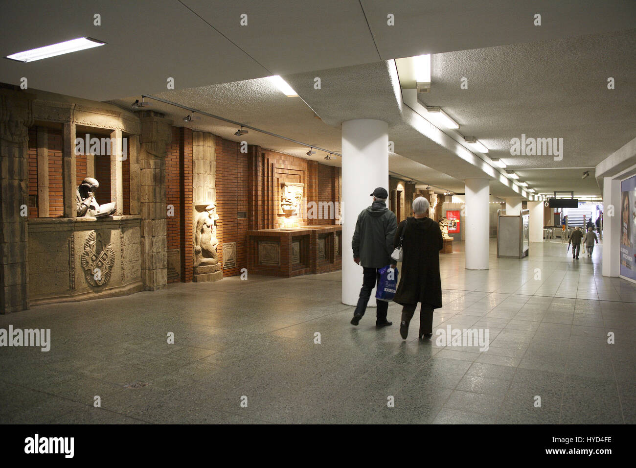 DEU, la Germania, la zona della Ruhr, Bochum, stazione metropolitana Rathaus-Sued, town hall sud. Foto Stock