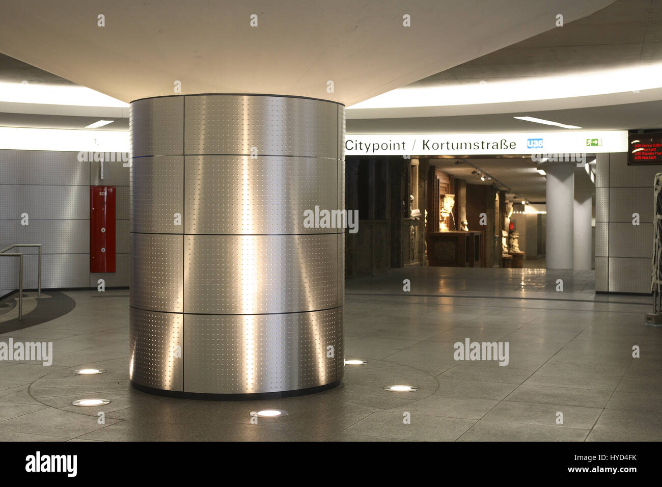 DEU, la Germania, la zona della Ruhr, Bochum, stazione metropolitana Rathaus-Sued, town hall sud. Foto Stock