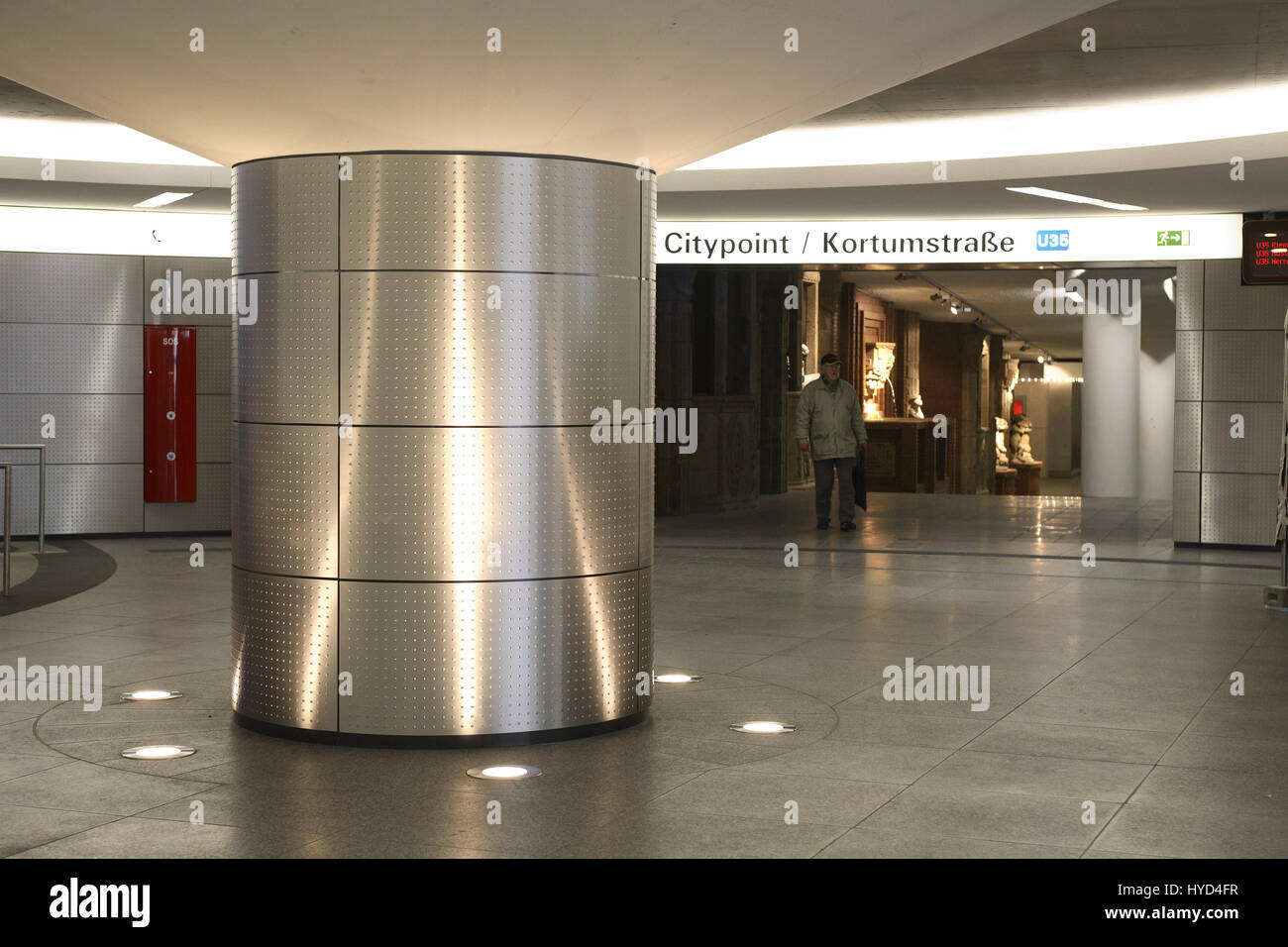 DEU, la Germania, la zona della Ruhr, Bochum, stazione metropolitana Rathaus-Sued, town hall sud. Foto Stock