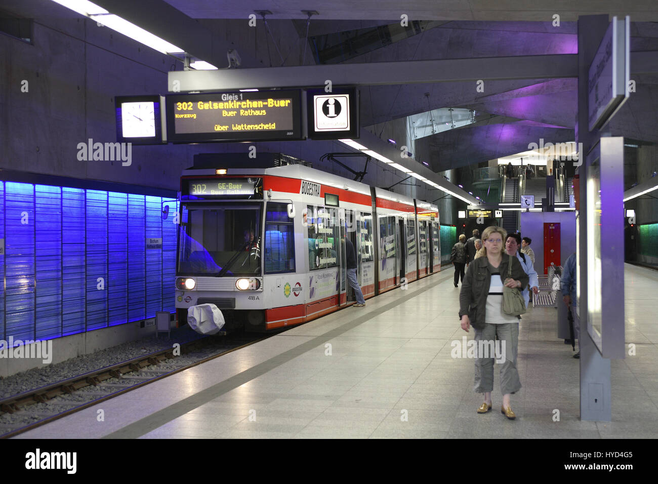 DEU, la Germania, la zona della Ruhr, Bochum, stazione metropolitana Rathaus-Sued, town hall sud. Foto Stock