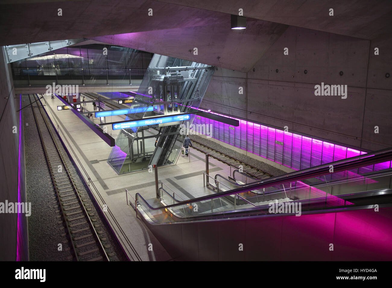 DEU, la Germania, la zona della Ruhr, Bochum, stazione metropolitana Rathaus-Sued, town hall sud. Foto Stock