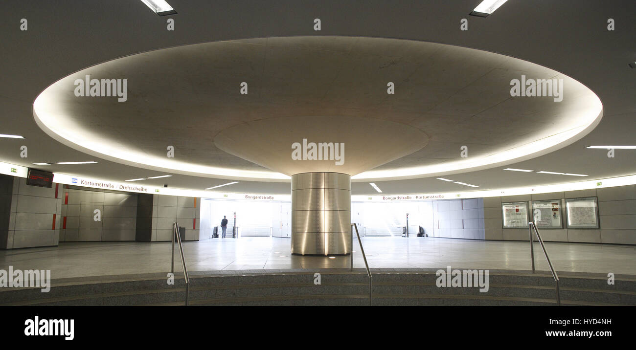 DEU, la Germania, la zona della Ruhr, Bochum, stazione metropolitana Rathaus-Sued, town hall sud. Foto Stock