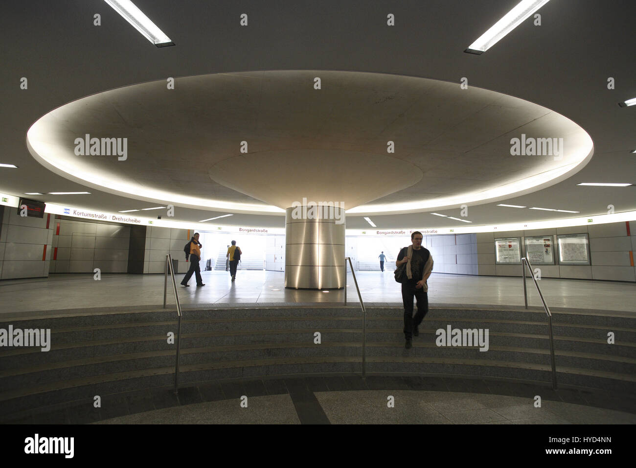 DEU, la Germania, la zona della Ruhr, Bochum, stazione metropolitana Rathaus-Sued, town hall sud. Foto Stock