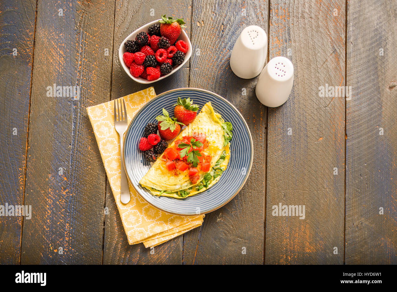 La colazione sul tavolo Foto Stock