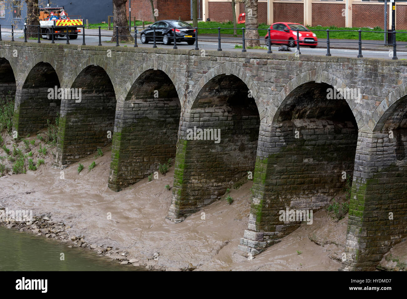 Il fiume Avon nuovo taglio vicino al centro della città, Bristol, Regno Unito Foto Stock