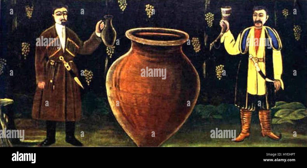 I "due georgiani a Marani" di Niko Pirosmani (1898) raffigurano due uomini georgiani in abbigliamento tradizionale, seduti in un ambiente rustico. L'opera d'arte è dipinta su un panno ad olio di 107x210 cm e mostra lo stile audace e ingenuo di Pirosmani con colori vivaci e linee semplici. Foto Stock