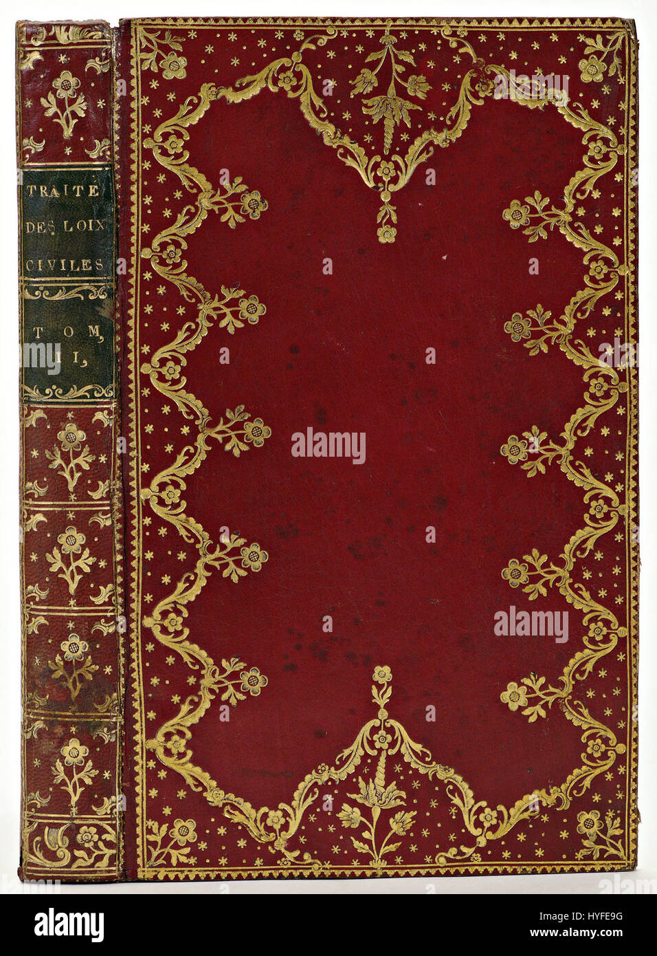 "Band van rood marokijn KONB12 138E271" si riferisce probabilmente a un particolare pezzo tessile, possibilmente un nastro o una fascia di tessuto, notevole per il suo colore rosso e il valore culturale o storico nelle arti tessili Foto Stock