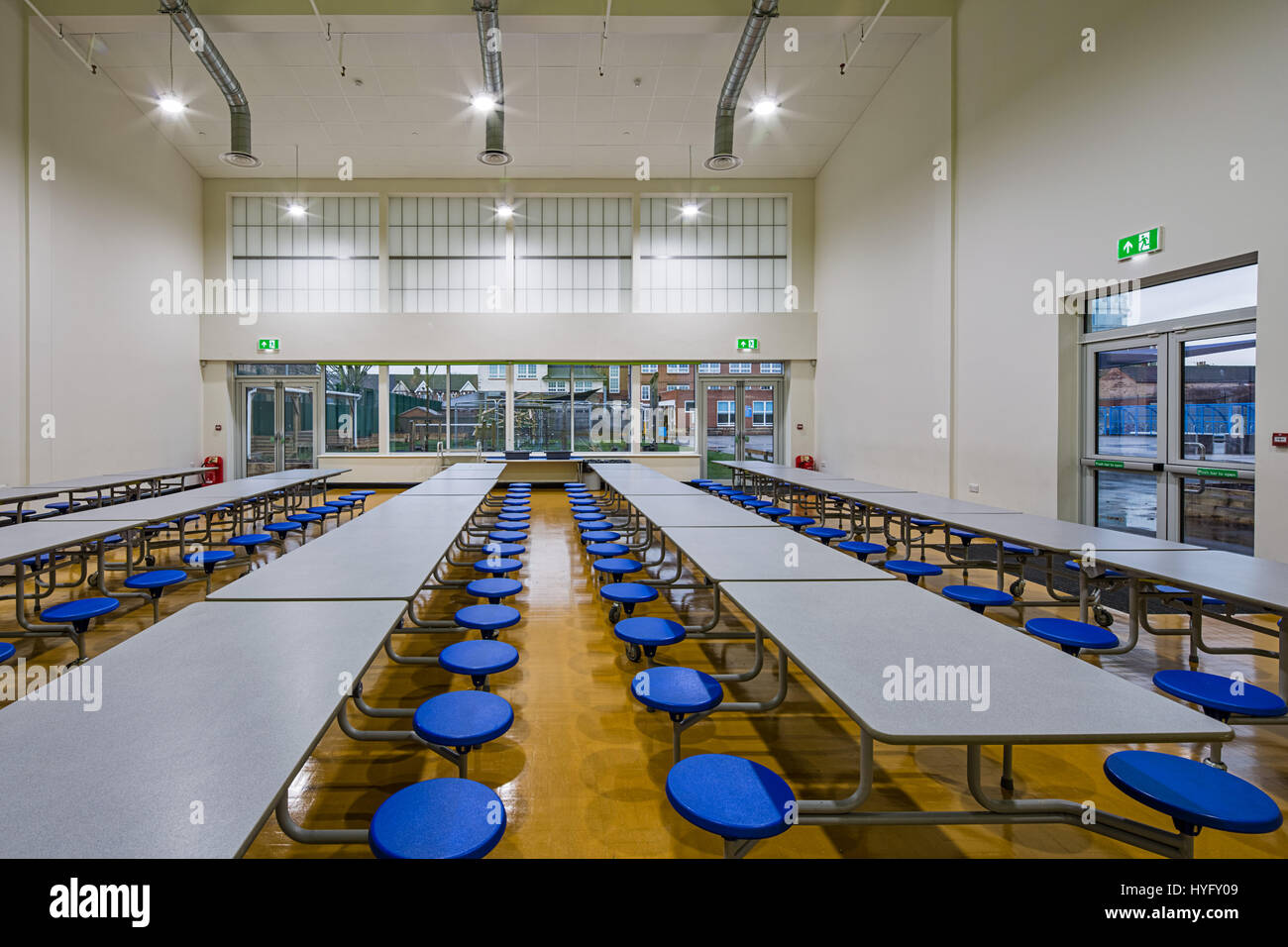 Beaconsfield scuola primaria a Southall, Londra. Foto Stock