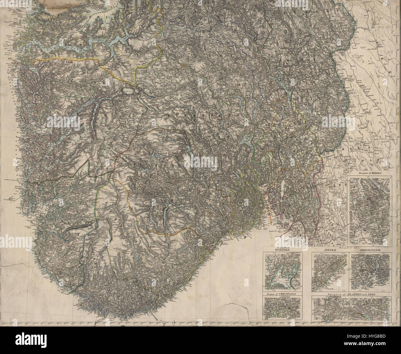 Questa mappa storica, "Kart over det sydlige Norge, sydlig blad", fornisce una descrizione dettagliata della Norvegia meridionale. Creato come parte di una più ampia collezione cartografica, mette in evidenza le caratteristiche geografiche, gli insediamenti e gli elementi paesaggistici del periodo. Foto Stock