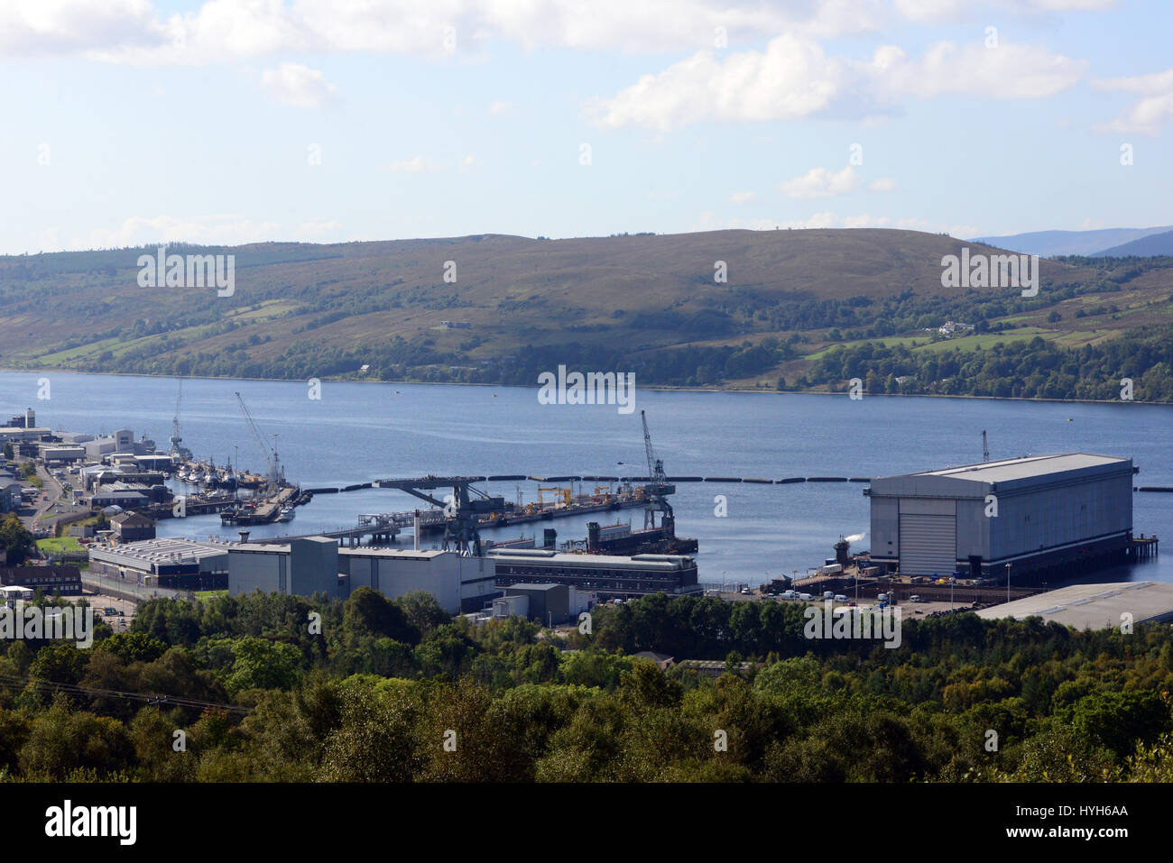 HM Base Navale Clyde, a Faslane sul Gareloch, casa di Gran Bretagna il Tridente flotta sottomarina Foto Stock