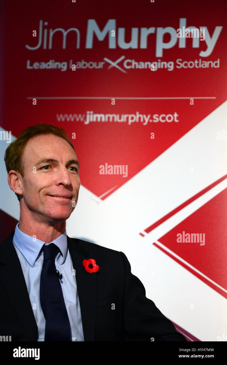 Immagine del file: Jim Murphy MP, che è stata eletta come la nuova manodopera scozzese leader, annunciando la sua candidatura dopo le dimissioni dell ex leader Johann Lamont Foto Stock