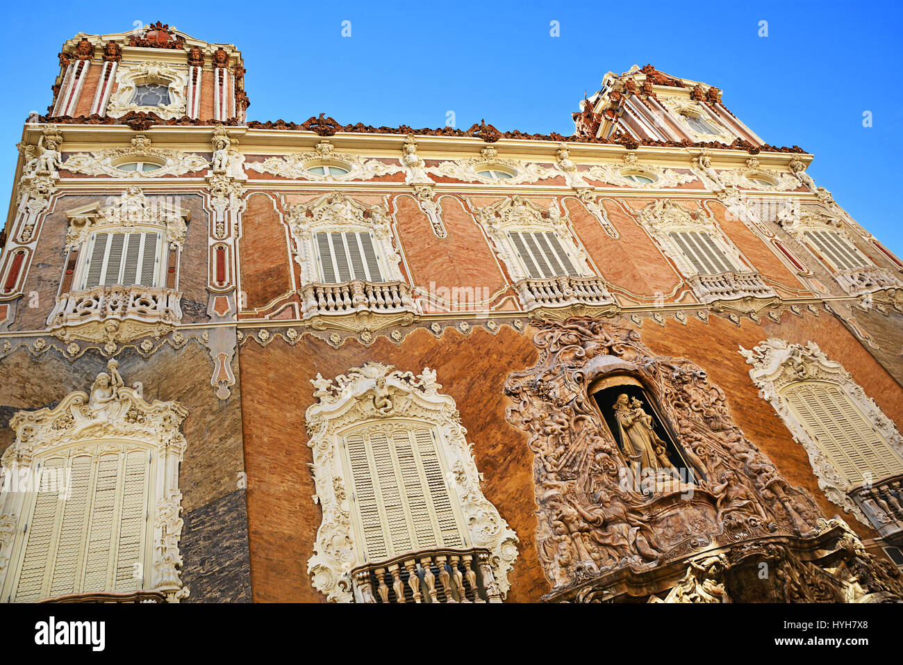 VALENCIA, Spagna - 6 novembre 2016. Facciata del Palacio del Marques de Dos Aguas, conosciuta anche come il Museo Nazionale della Ceramica.Valencia, Spagna Foto Stock