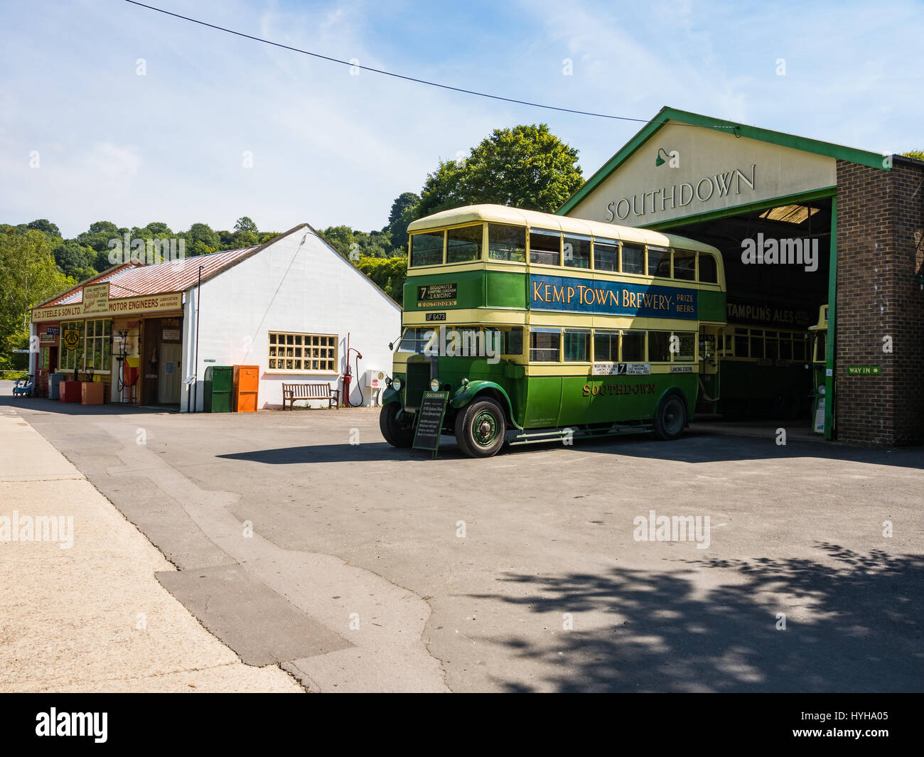 Un vintage Leyland Titan TD1 double decker bus Southdown a Amberley Working Museum, Amberley, West Sussex Foto Stock