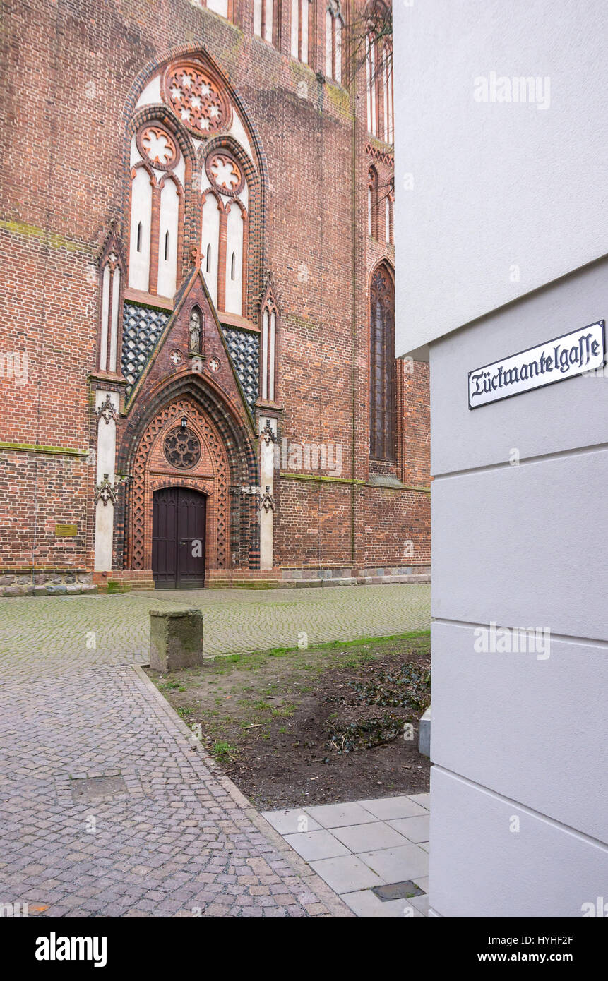 Portale di San Bartolomeo, città anseatica di Demmin, Mecklenburg-Pomerania, Germania. Foto Stock