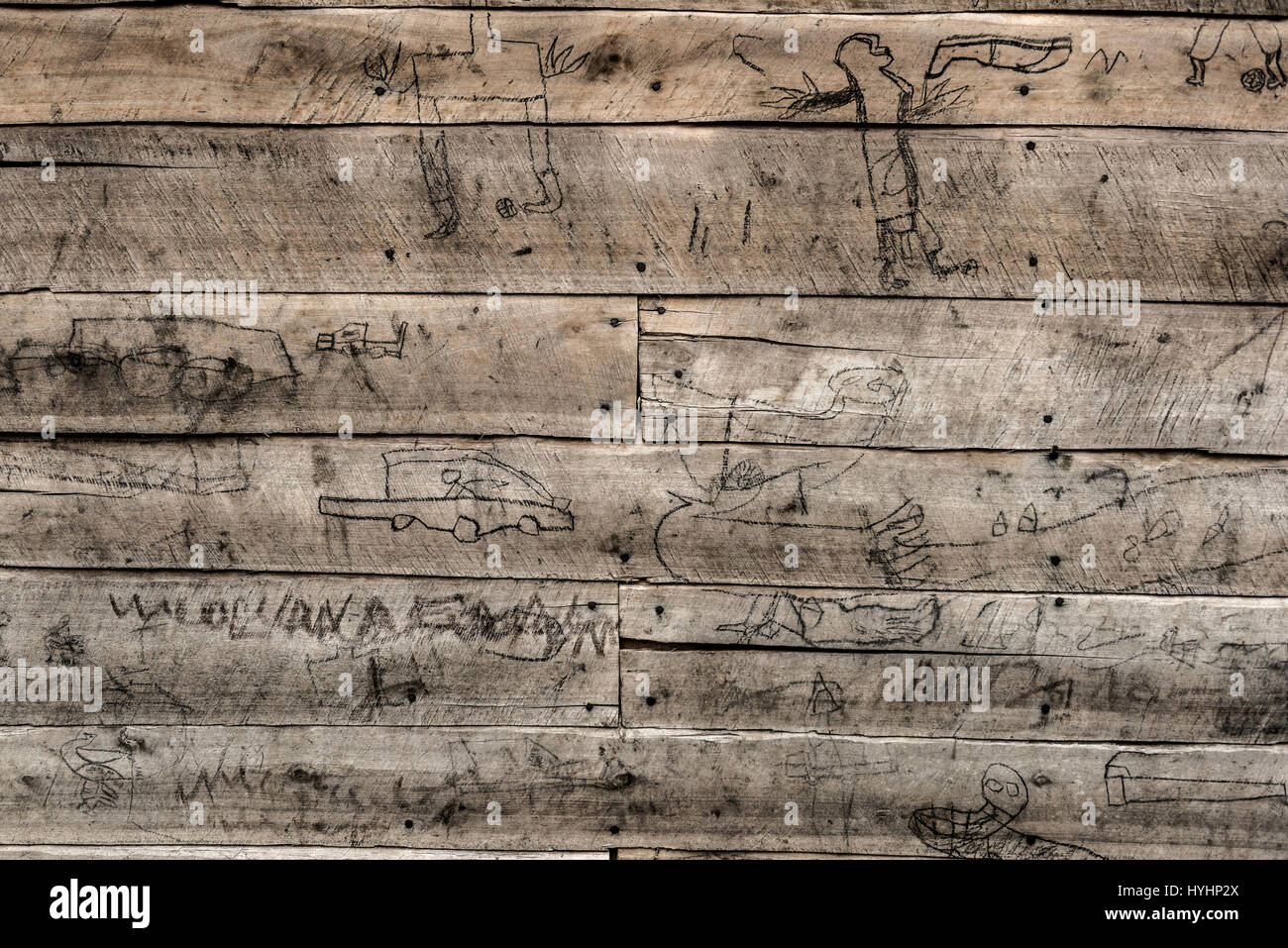 Storia di fatti a mano su woodboard nel Nord Kivu Foto Stock