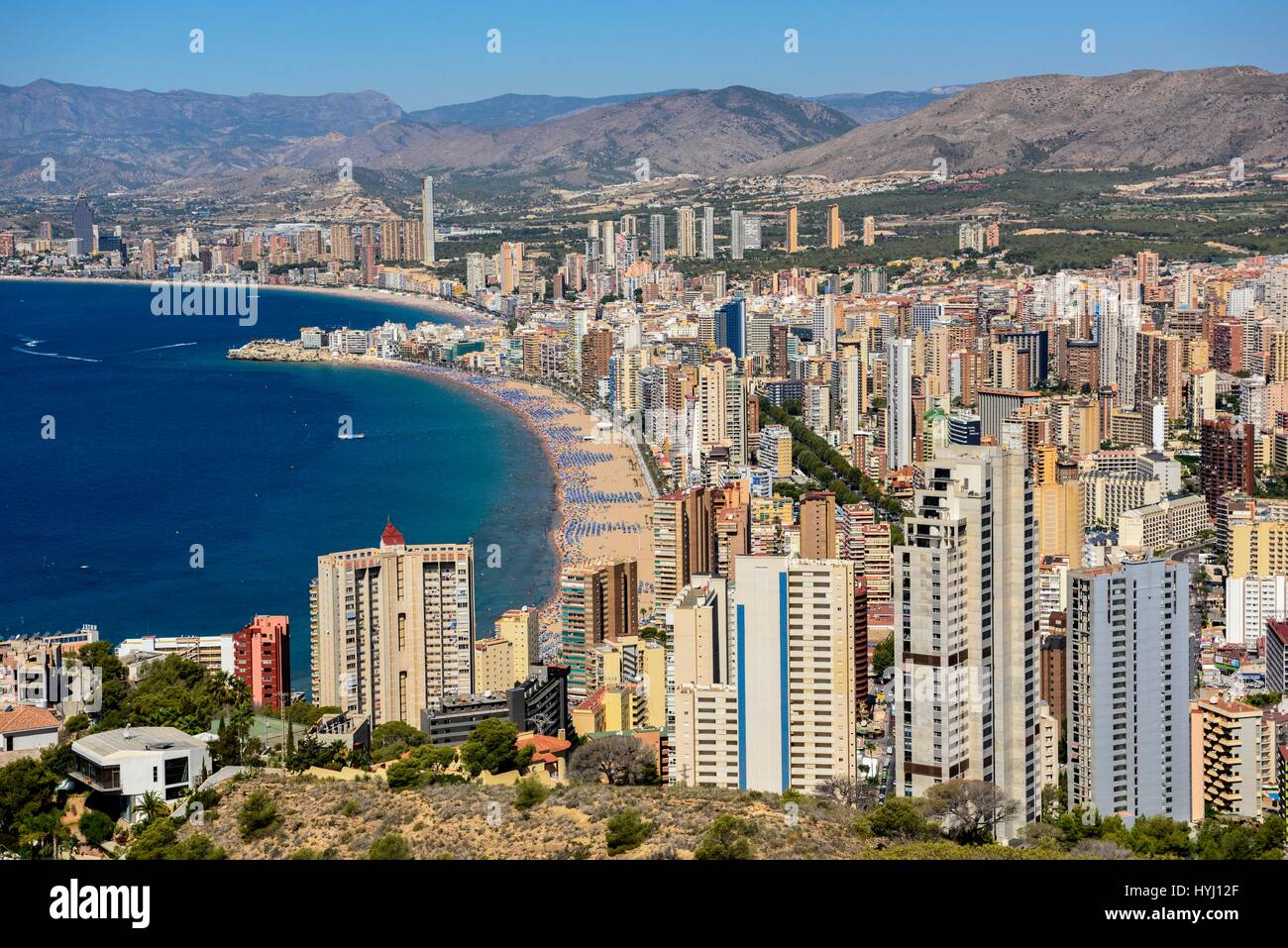 Vista dalla croce di Benidorm della città, Benidorm, Sierra Helada, Costa Blanca, Spagna Foto Stock