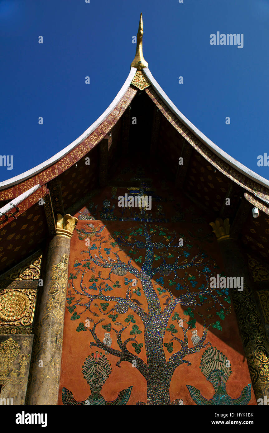 L'Albero della Vita di Wat Xieng Thong, Luang Prabang Foto Stock