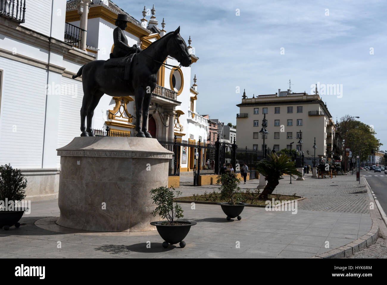 Una scultura equestre di Sua Altezza Reale (HRH) María de las Mercedes de Borbon e Orleans, contessa di Barcellona. Ella è Madre della presente d Foto Stock