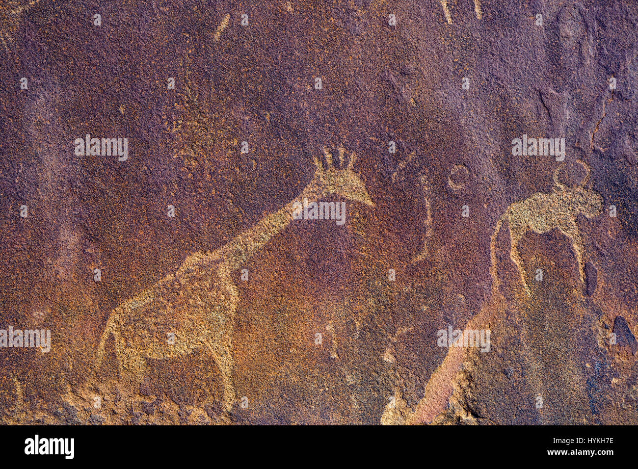 Twyfelfontein sito di antiche incisioni rupestri nella regione di Kunene Della Namibia nord-occidentale. Una delle più grandi concentrazioni di petroglifi di roccia Foto Stock
