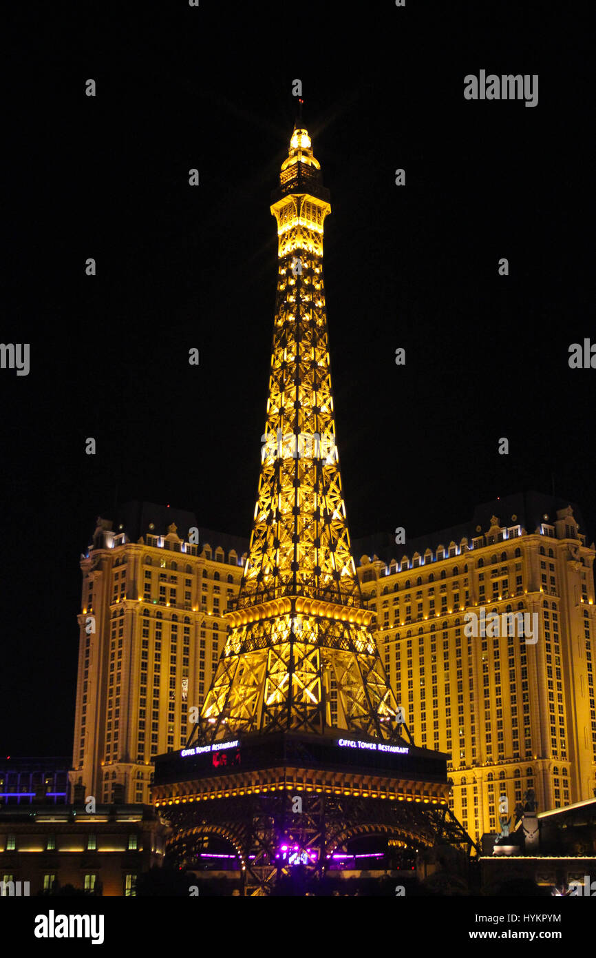 Viva Las Vegas!! La luce brillante città certamente impostare la mia anima sul fuoco. Ecco una raccolta di alcuni dei magnifici luoghi di interesse turistico di questa incredibile città. Foto Stock