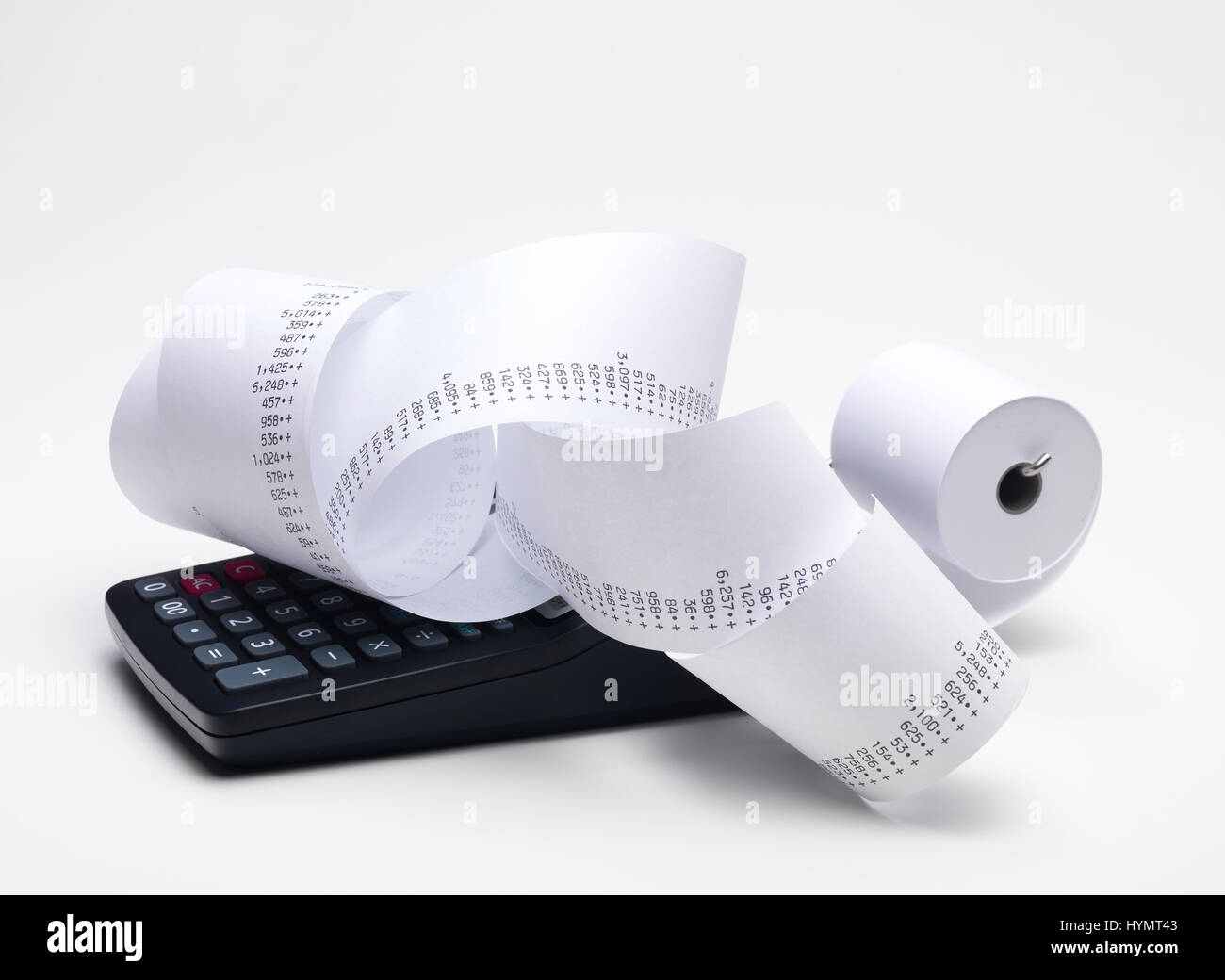 Calcolatrice con rotolo di aggiunta di Nastro macchina Foto Stock